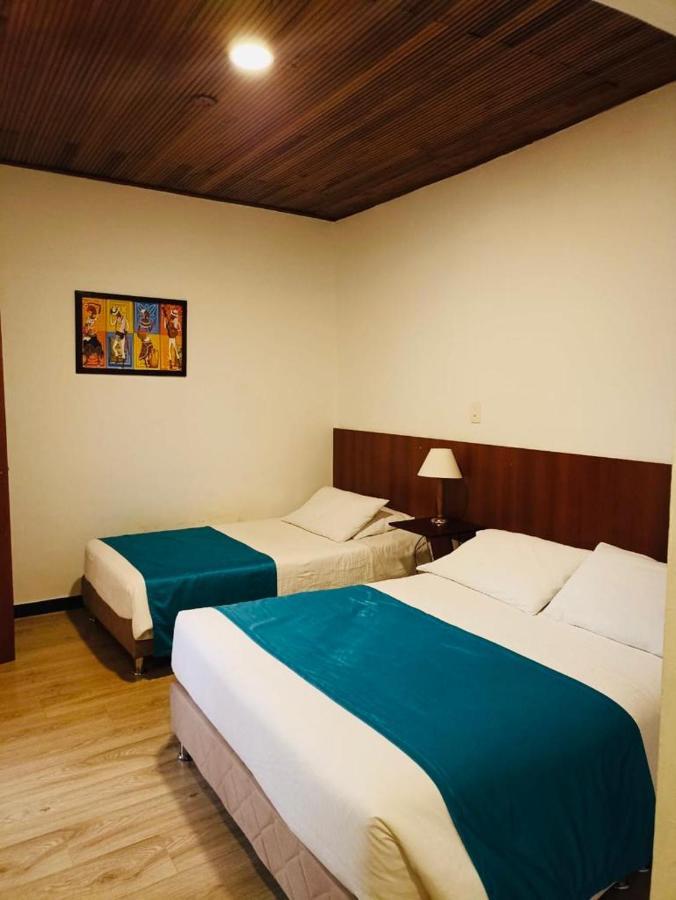 Hotel Plaza Mayor Duitama Habitación foto